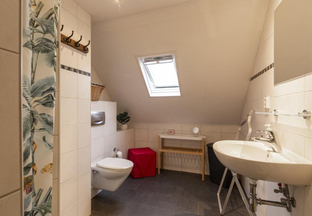 Rustig Gelegen Woning In Het Groen Nr 140 シンペルフェルト エクステリア 写真
